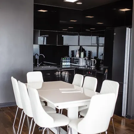 Apartment Apartament Sky Tower Phi 40 Wroclaw