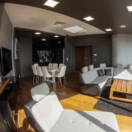 Apartament Sky Tower Phi 40